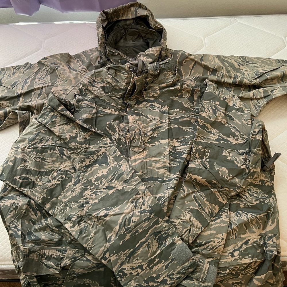 2 Gortex Jackets